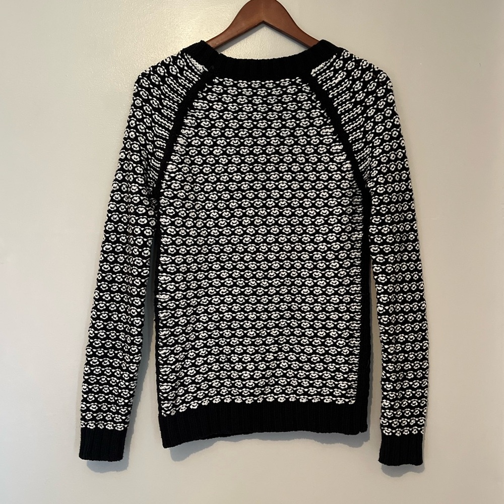 Worthington Black & White Patterned Sweater - Medium 🤍🖤 - Picture 9 of 10